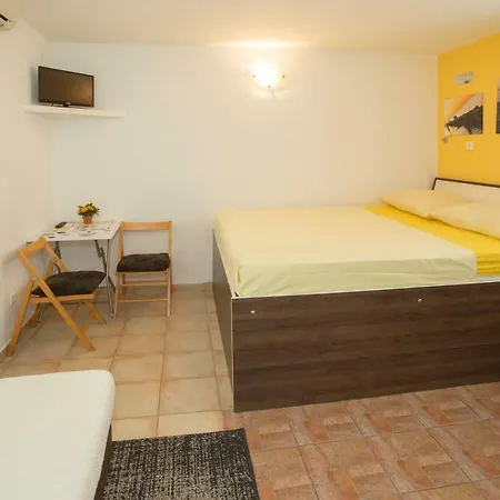 Room Dioklecijan Gasthof 3*